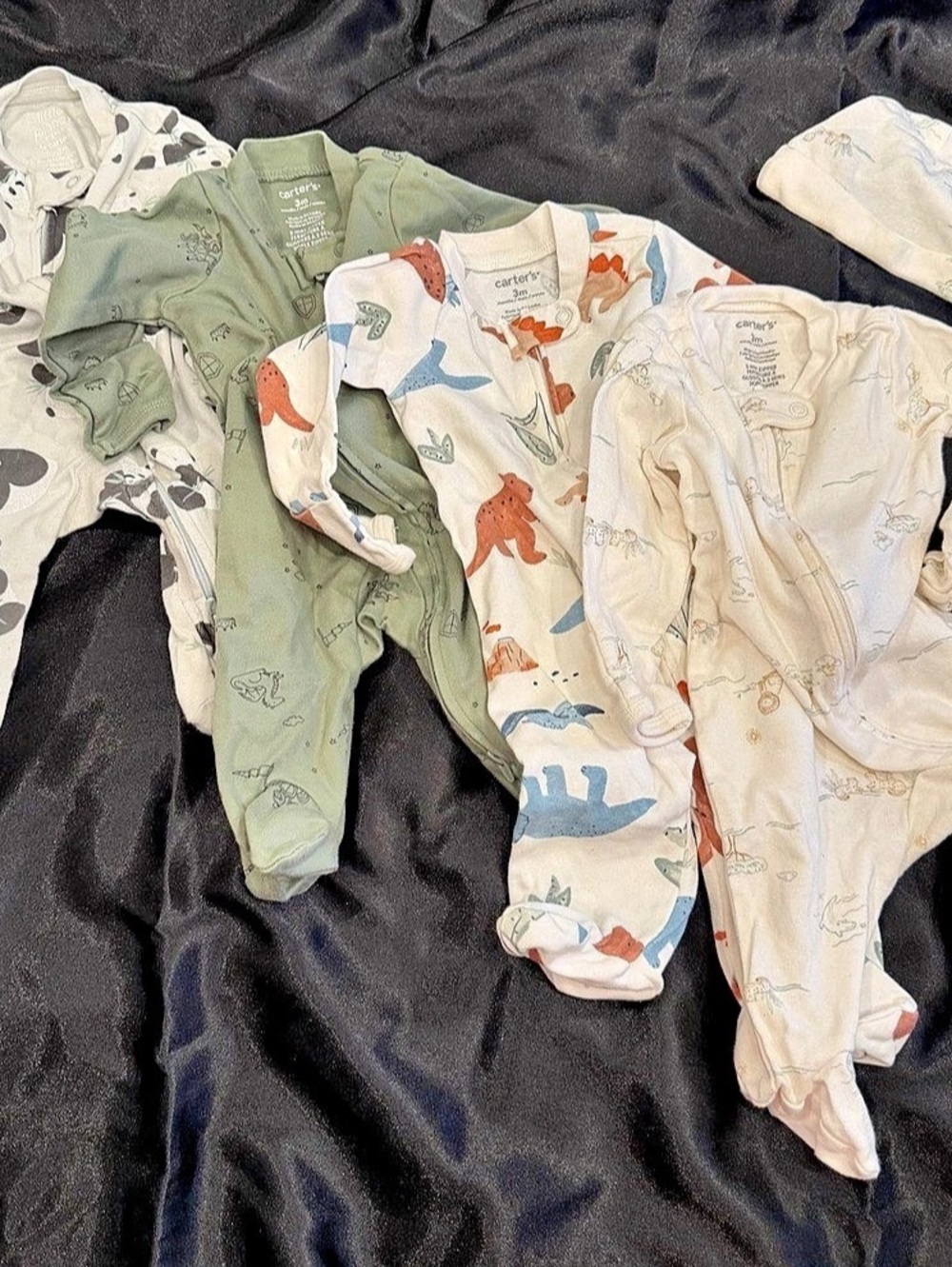 FOUR ITEMS Carter's Zip-Front Sleep & Play Footies 3M